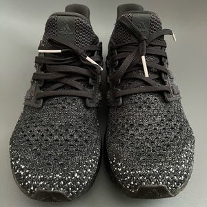 Adidas UltraBoost Clima Carbon size 9.5 mens